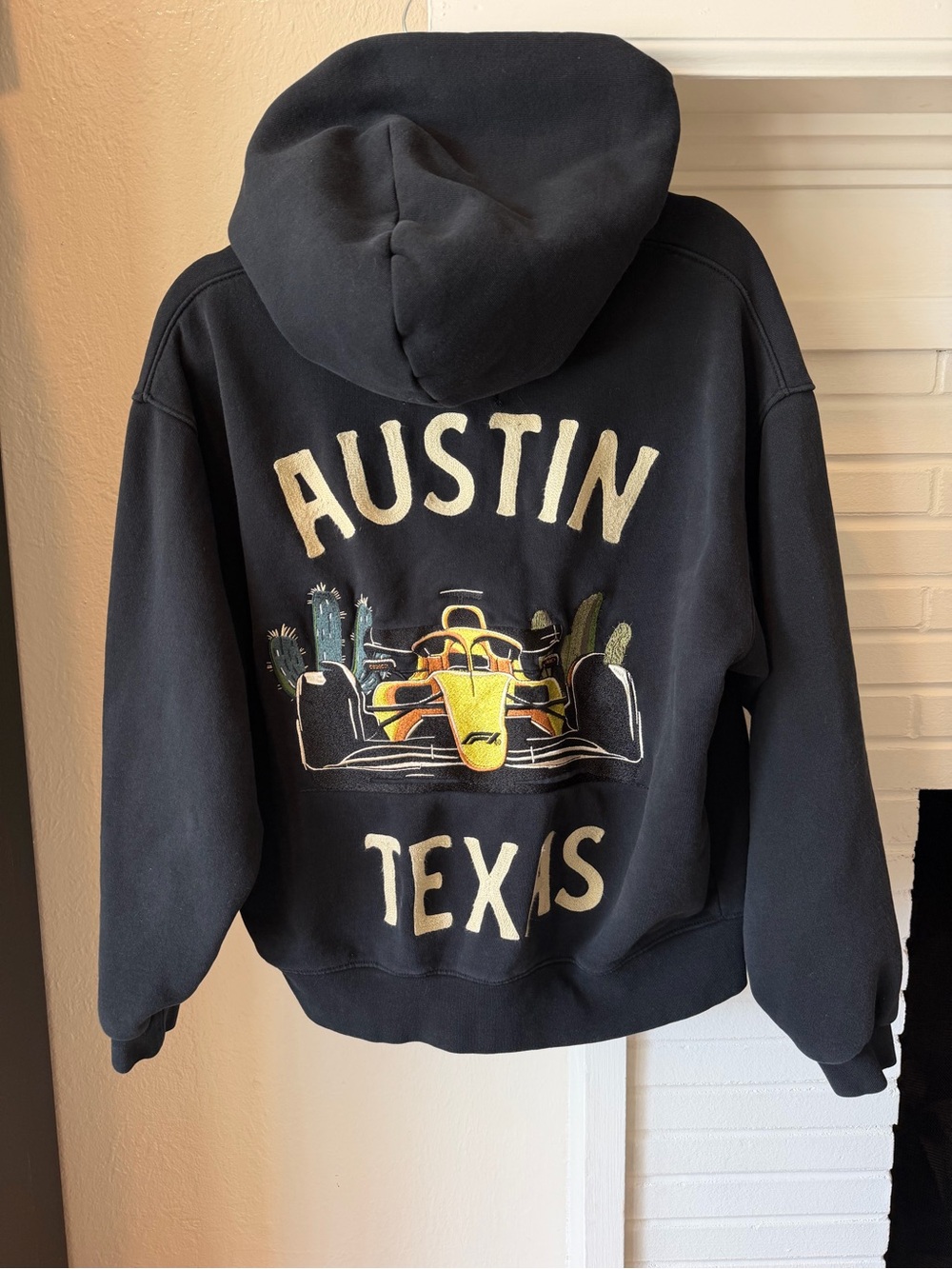 Formula 1 PacSun Austin Texas 2025 Grand Prix Black Graphic Hoodie Size Small